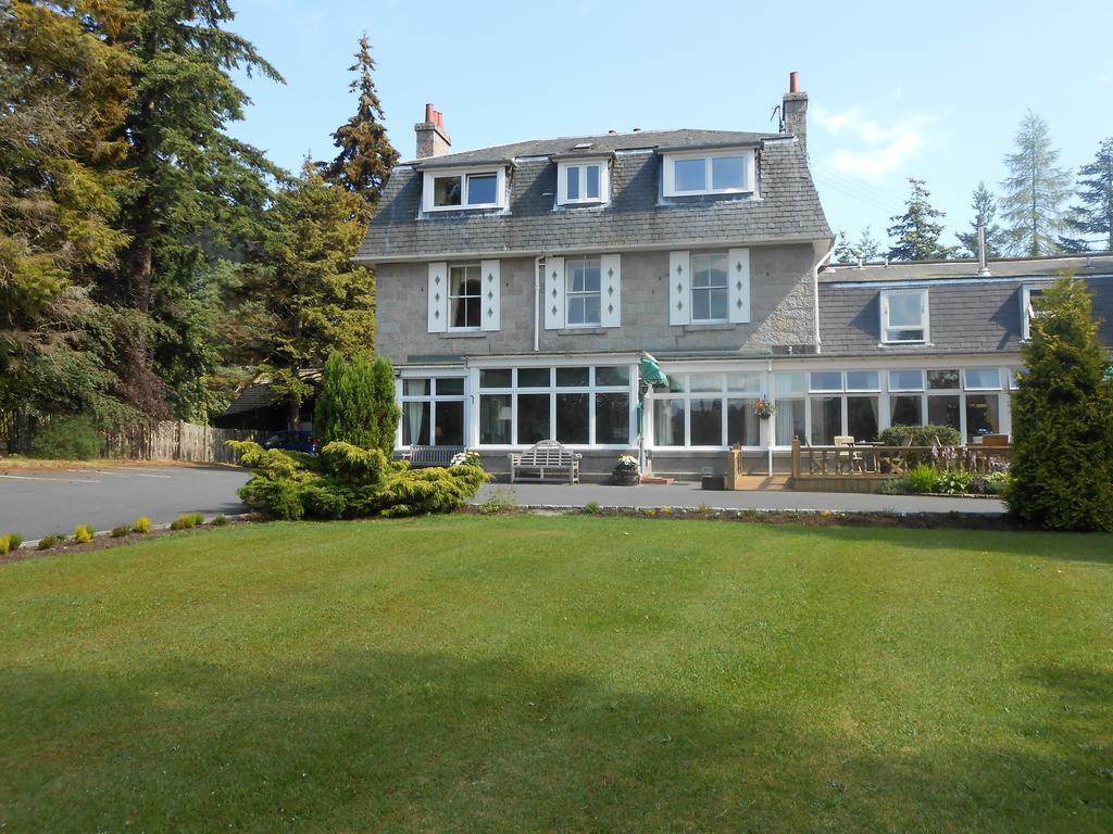 Glen Lui Hotel Ballater Extérieur photo